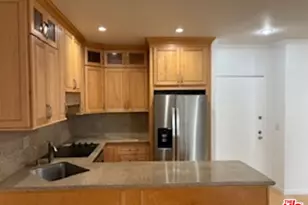 11645 Montana Ave, Los Angeles, CA 90049 - Photo 4