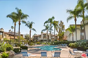 21500 Califa St, Woodland Hills, CA 91367 - Photo 24