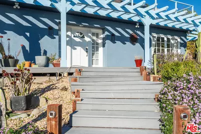 9402 Houston Rd, Malibu, CA 90265 - Photo 6