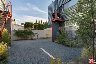 161 N Garden St, Ventura, CA 93001 - Photo 24