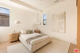 517 N Martel Ave, Los Angeles, CA 90036 - Photo 16