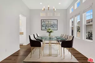 25118 Orange Ln, Canyon Country, CA 91387 - Photo 4