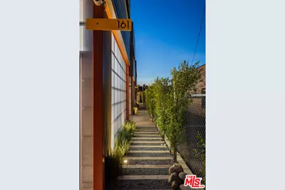 161 N Garden St, Ventura, CA 93001 - Photo 4