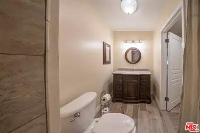10512 Dee Dee Ave, Bakersfield, CA 93312 - Photo 16