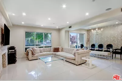 11921 Dorothy St #102, Los Angeles, CA 90049 - Photo 2