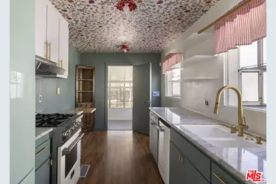 10623 Woodward Ave, Sunland, CA 91040 - Photo 14