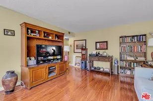 11813 Runnymede, North Hollywood, CA 91605 - Photo 6
