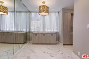 323 N Palm Dr, Beverly Hills, CA 90210 - Photo 18