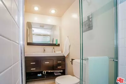 800 W 1st St #1210, Los Angeles, CA 90012 - Photo 18