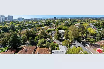 10535 Wilshire Blvd #1708, Los Angeles, CA 90024 - Photo 1