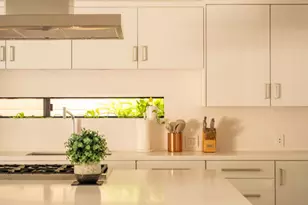 926 N Crescent Heights Blvd, Los Angeles, CA 90046 - Photo 22