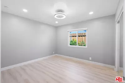 8901 Rubio Ave, North Hills, CA 91343 - Photo 20