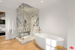 719 San Lorenzo St, Santa Monica, CA 90402 - Photo 14