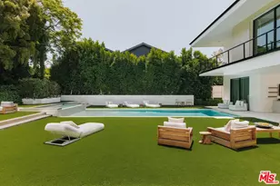 260 S Canyon View Dr, Los Angeles, CA 90049 - Photo 28