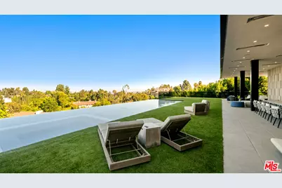1140 Summit Dr, Beverly Hills, CA 90210 - Photo 20