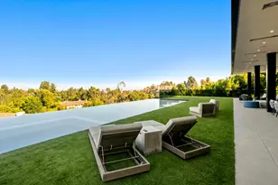 1140 Summit Dr, Beverly Hills, CA 90210 - Photo 20