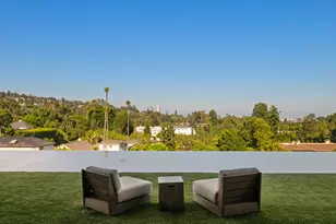 1140 Summit Dr, Beverly Hills, CA 90210 - Photo 24