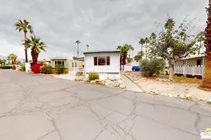 14 Garfield Dr, Cathedral City, CA 92234 - Photo 4