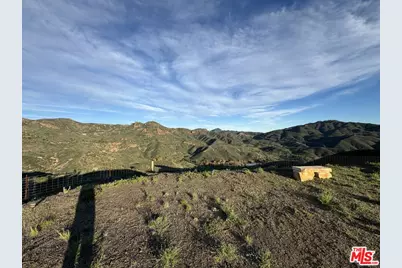 33174 Mulholland Hwy, Malibu, CA 90265 - Photo 2