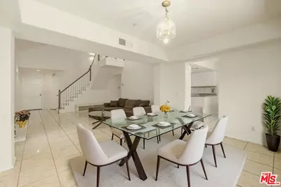 9152 Vincente Way, North Hills, CA 91343 - Photo 6
