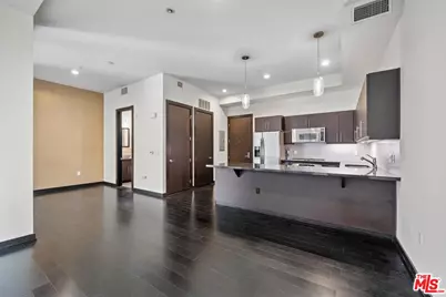 655 S Hope St #1006, Los Angeles, CA 90017 - Photo 8