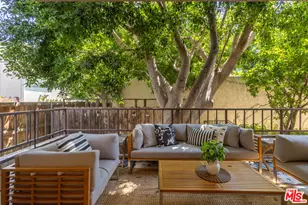 1210 N Kings Rd, West Hollywood, CA 90069 - Photo 1