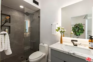 1210 N Kings Rd, West Hollywood, CA 90069 - Photo 20