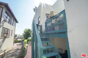 4520 Willow Brook Ave, Los Angeles, CA 90029 - Photo 14