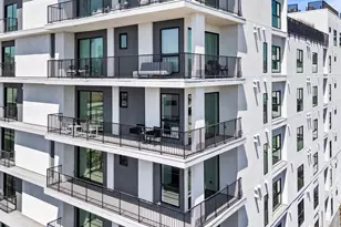 904 S New Hampshire Ave, Los Angeles, CA 90006 - Photo 4