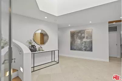 3239 Ledgewood Dr, Los Angeles, CA 90068 - Photo 26
