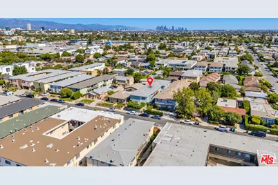 1960 S Sherbourne Dr, Los Angeles, CA 90034 - Photo 14