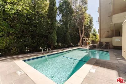 2332 Fox Hills Dr #103, Los Angeles, CA 90064 - Photo 24
