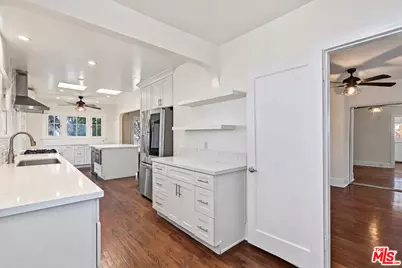 1283 S Windsor, Los Angeles, CA 90019 - Photo 42