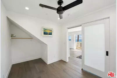 11838 Ebbtide Ln, Malibu, CA 90265 - Photo 16