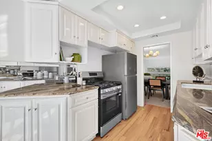 15167 Magnolia Blvd, Sherman Oaks, CA 91403 - Photo 10