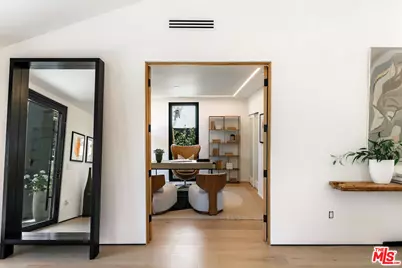 2202 California Ave, Santa Monica, CA 90403 - Photo 12