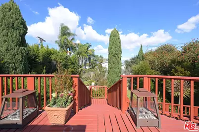 6031 W 78th St, Los Angeles, CA 90045 - Photo 16