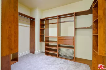 1135 S Shenandoah St #401, Los Angeles, CA 90035 - Photo 16