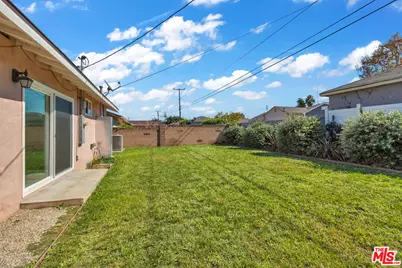1716 W Piru St, Compton, CA 90222 - Photo 24