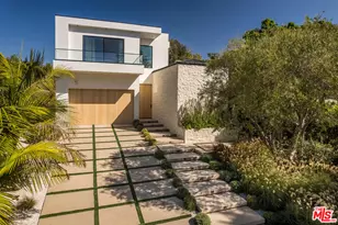 324 S Medio Dr, Los Angeles, CA 90049 - Photo 2