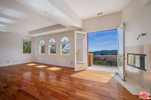 16800 Calle Montecito, Pacific Palisades, CA 90272 - Photo 18