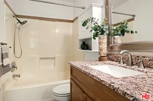 14727 Magnolia Blvd, Sherman Oaks, CA 91403 - Photo 16