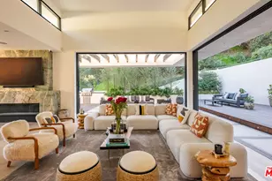 7681 Willow Glen Rd, Los Angeles, CA 90046 - Photo 8