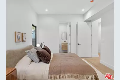 8404 Gonzaga Ave, Los Angeles, CA 90045 - Photo 56