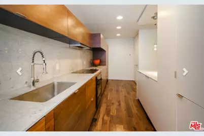 406 N Oakhurst Dr #204, Beverly Hills, CA 90210 - Photo 6