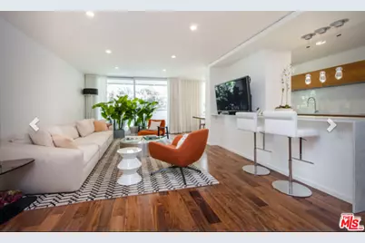 406 N Oakhurst Dr #204, Beverly Hills, CA 90210 - Photo 1
