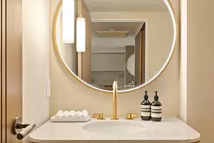 13700 Marina Pointe Dr, Marina del Rey, CA 90292 - Photo 16