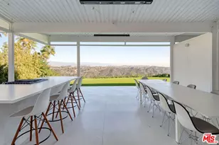 2262 Stradella Rd, Los Angeles, CA 90077 - Photo 16