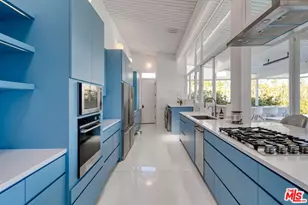 2262 Stradella Rd, Los Angeles, CA 90077 - Photo 12