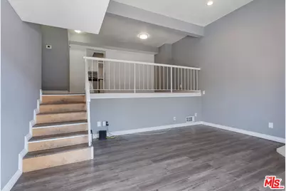 8936 Willis Ave #11, Panorama City, CA 91402 - Photo 4